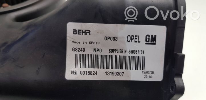 Opel Meriva A Ventola riscaldamento/ventilatore abitacolo 13199307