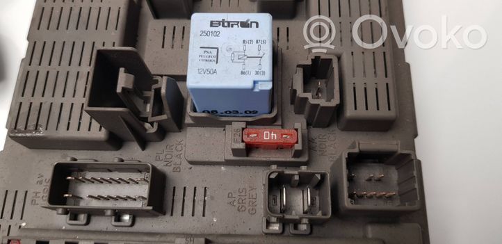 Citroen C5 Engine ECU kit and lock set 9637137380
