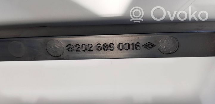 Mercedes-Benz C W202 Ilmastointi-/lämmityslaitteen säätimen kehys 2026890016