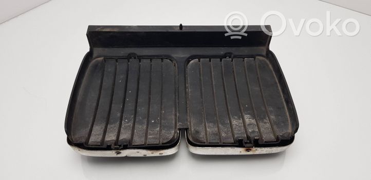 BMW 3 E30 Front bumper upper radiator grill 51131916504