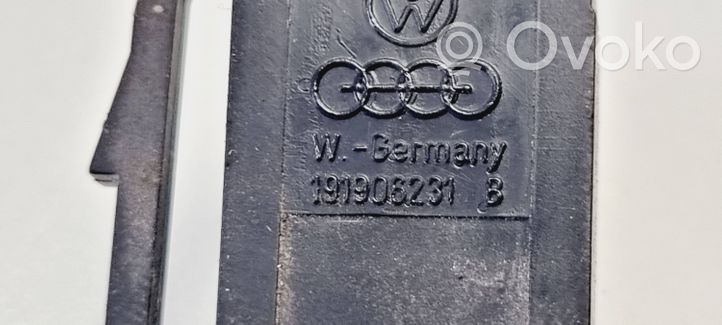 Audi 80 90 S2 B4 Inna wiązka przewodów / kabli 191906231B