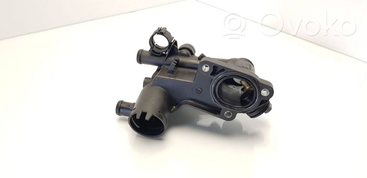 Volkswagen Polo V 6R Thermostat / Thermostatgehäuse 032121121K