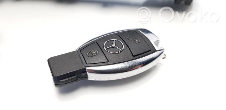 Mercedes-Benz A W176 Verrouillage de commutateur d'allumage A2469050802
