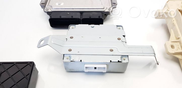 KIA Ceed Kit centralina motore ECU e serratura 391152A510