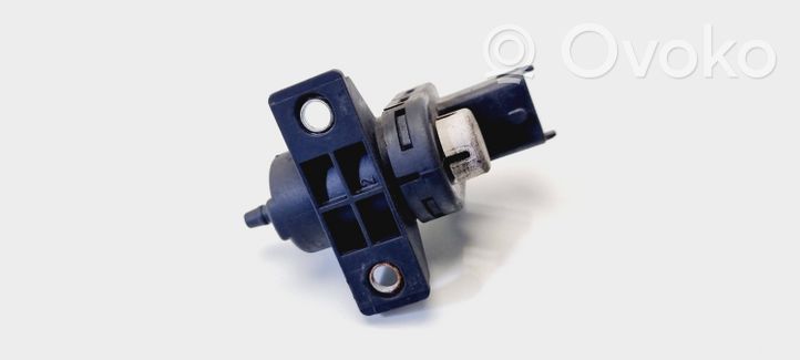 Opel Zafira C Turbo solenoid valve 55566051