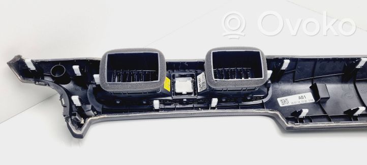 Hyundai Kona I Dysze / Kratki środkowego nawiewu deski rozdzielczej 84777J9000