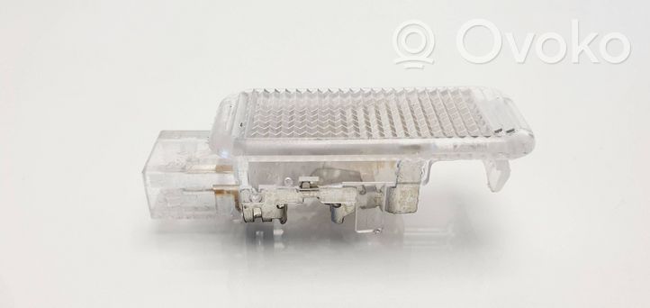 Audi A4 S4 B7 8E 8H Luce vano portaoggetti 4B0947415