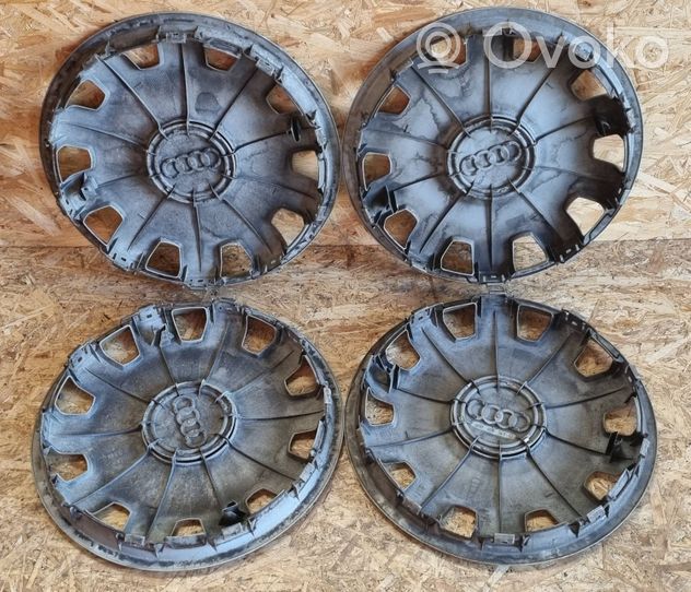 Audi A4 S4 B7 8E 8H R16 wheel hub/cap/trim 4B0601147D