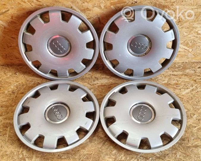 Audi A4 S4 B7 8E 8H R16 wheel hub/cap/trim 4B0601147D