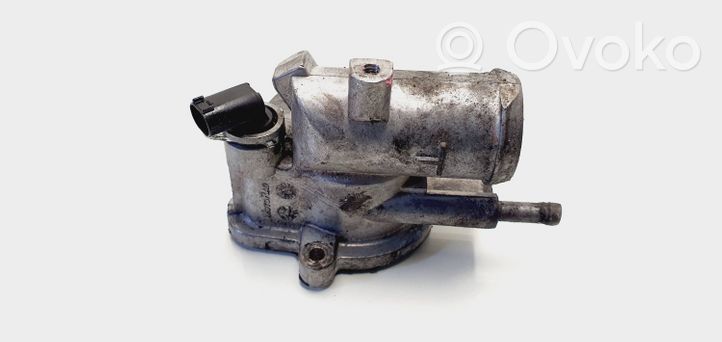 Mercedes-Benz C W203 Boîtier de thermostat 