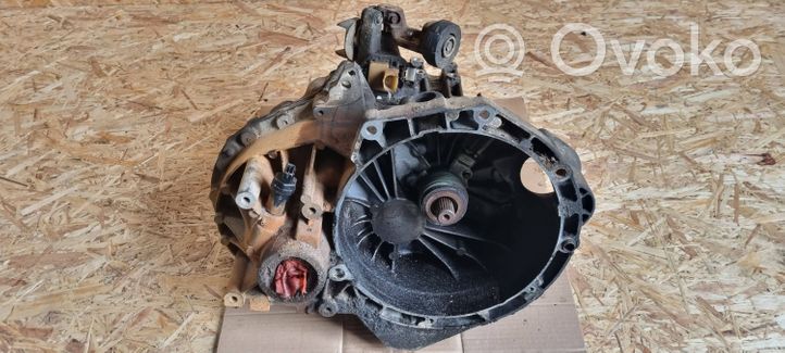 Seat Alhambra (Mk1) Manual 5 speed gearbox 957T7F098