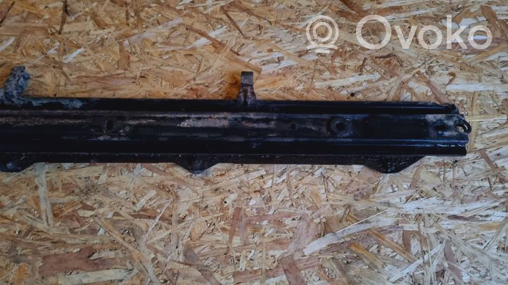 Renault Laguna I Bottom radiator support slam panel 