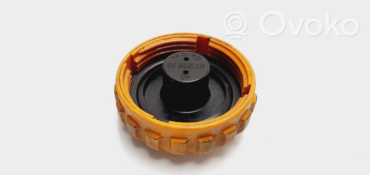 Opel Zafira A Vase d'expansion / bouchon de réservoir de liquide de refroidissement 0720838