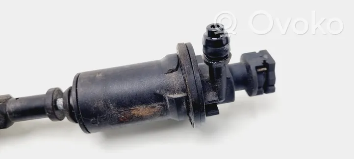 Nissan Primastar Główny cylinder sprzęgła 8200031239