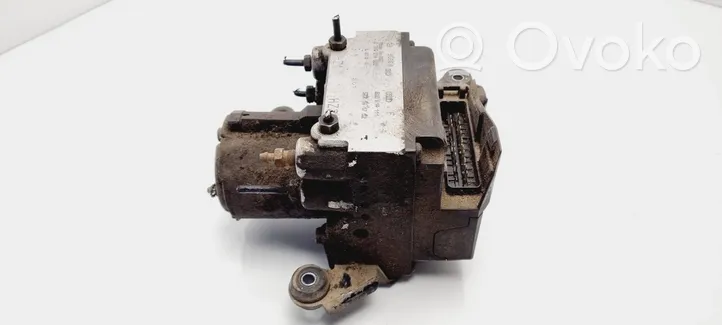 Audi A4 S4 B5 8D ABS Pump 8D0614111