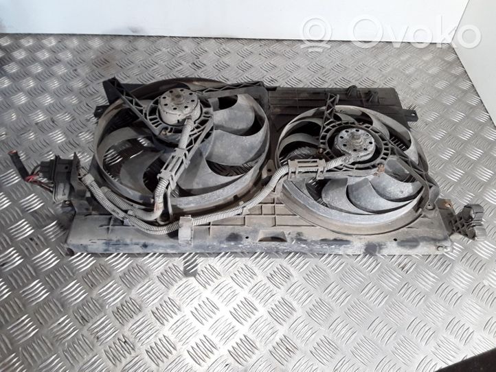 Volkswagen Golf IV Convogliatore ventilatore raffreddamento del radiatore 1J0121207M