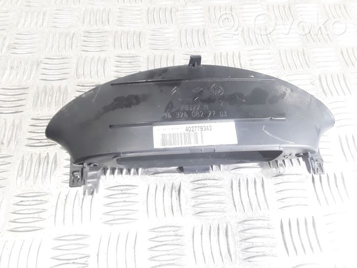 Citroen C5 Kita panelės detalė 9632608277