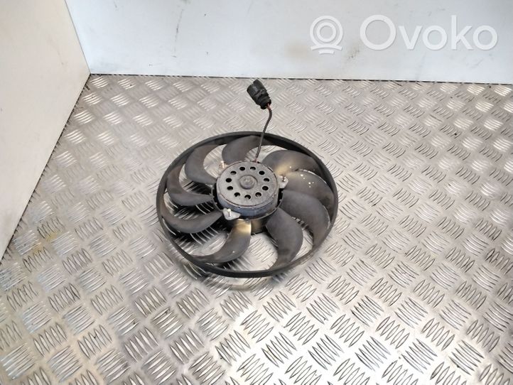 Volkswagen Touran I Aro de refuerzo del ventilador del radiador 1K0959455AP