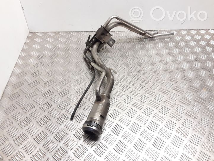 Ford Focus Fuel tank filler neck pipe 