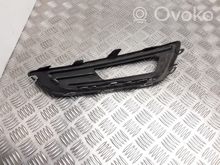 Ford Focus Grille antibrouillard avant F1EB15A298B