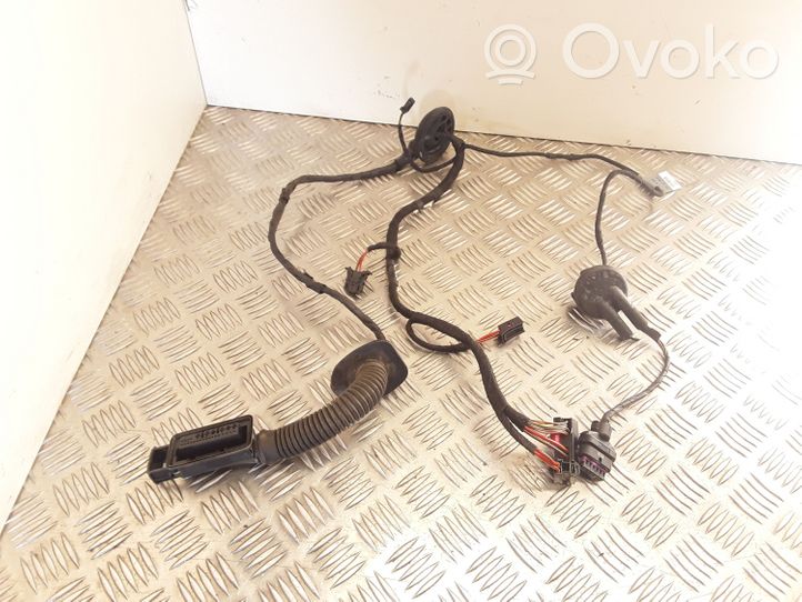 Audi A4 S4 B8 8K Cableado de puerta trasera 8K0971688AC