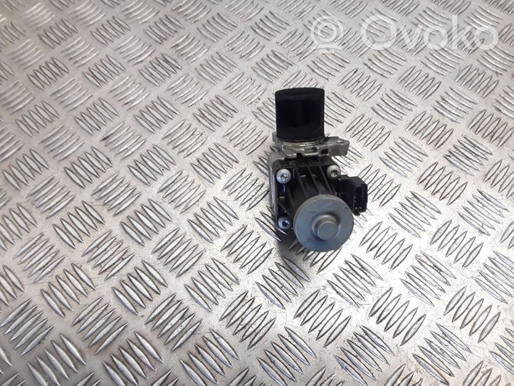 Ford Focus Soupape vanne EGR FM5Q9D475AA02