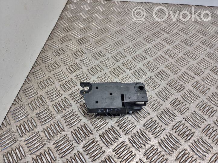 Ford C-MAX I Front door interior handle 3M51R22600AD