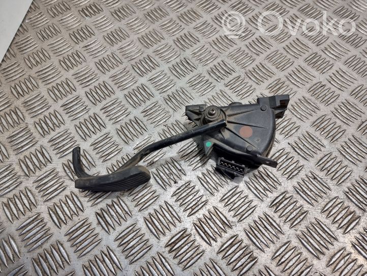 Volvo 850 Pedal del acelerador 9447135