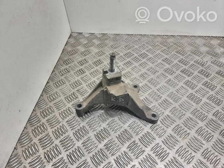 Ford Focus Supporto di montaggio scatola del cambio 98AB7M125AF