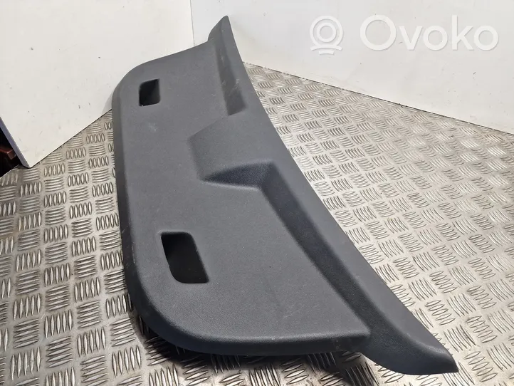 Opel Corsa E Rivestimento portellone 13187396