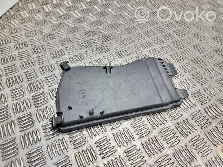 Mercedes-Benz E W212 Coperchio scatola dei fusibili A2125400082