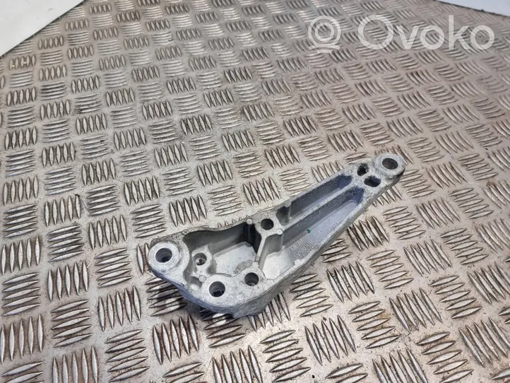 Opel Astra J Supporto di montaggio scatola del cambio V06218