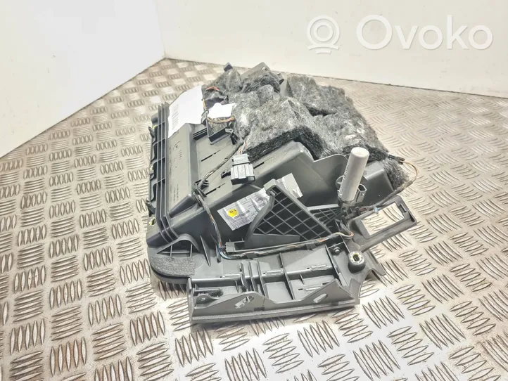 Audi A1 Schowek deski rozdzielczej 8x1857035