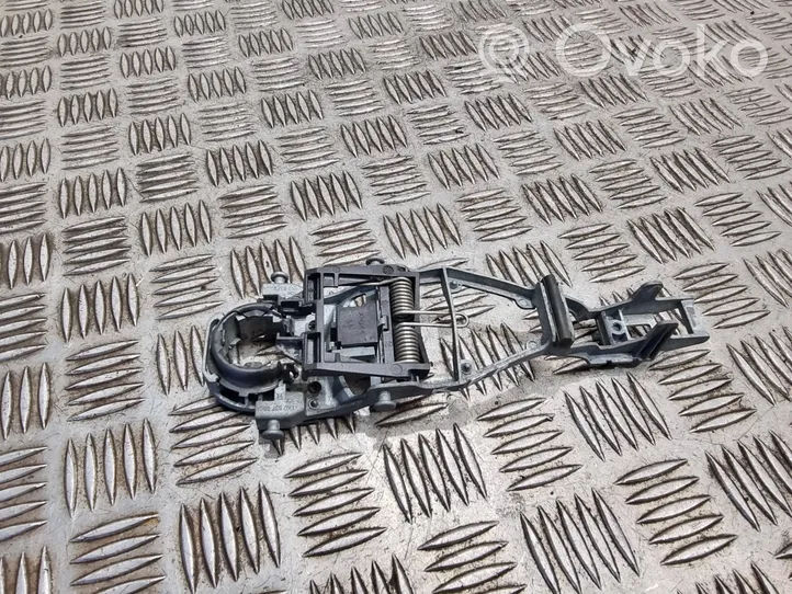 Volkswagen Golf V Support poignée extérieur de porte avant 1k0837886a