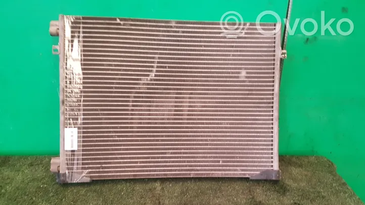 Renault Trafic I Radiateur condenseur de climatisation 07H48