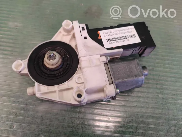 Peugeot 106 Motorino alzacristalli della portiera anteriore 1137328125