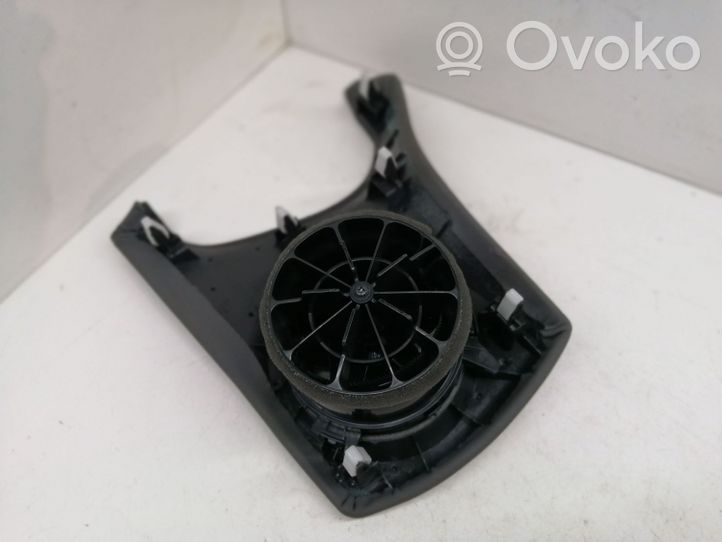 Toyota Yaris Lango oro grotelės 555686228G