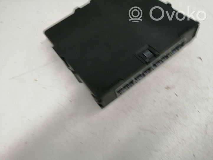 Toyota Auris E180 Module confort 8998102060