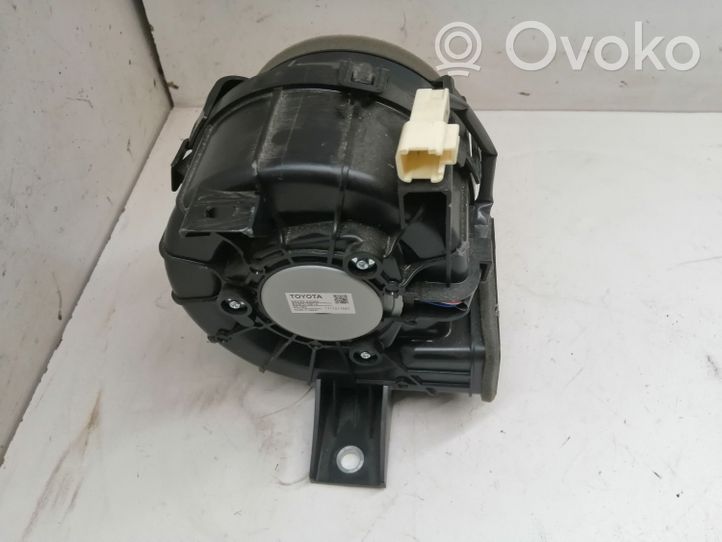 Toyota Yaris Ventilateur de batterie véhicule hybride / électrique G923052040