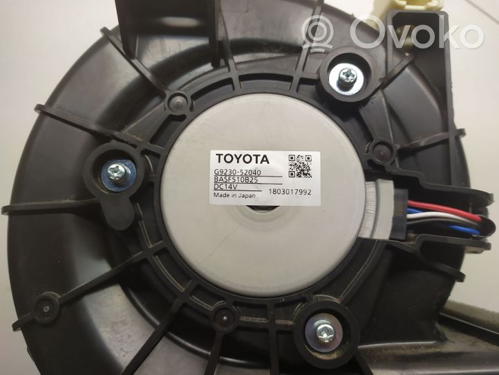 Toyota Yaris Hybridi-/sähköajoneuvon akun puhallin G923052040