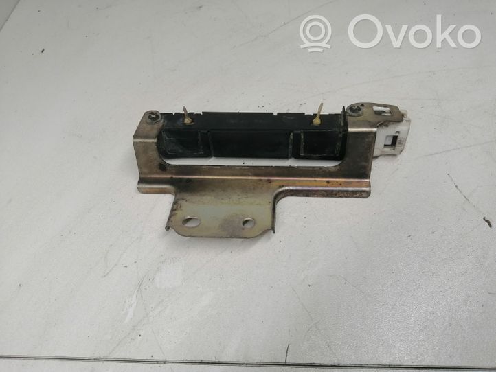 Toyota RAV 4 (XA40) Antenne radio 8999742010