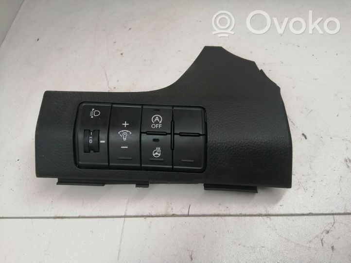 Hyundai i30 Interruttore di regolazione livello altezza dei fari 84730A6000