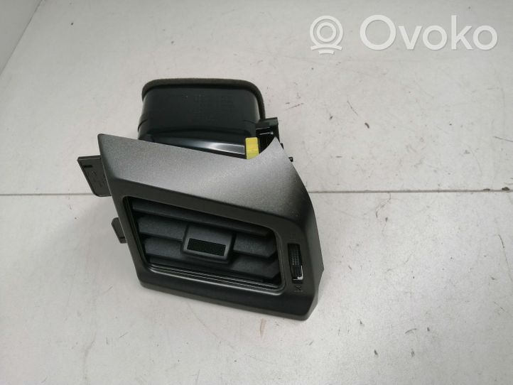 Toyota RAV 4 (XA40) Copertura griglia di ventilazione laterale cruscotto 5567042170