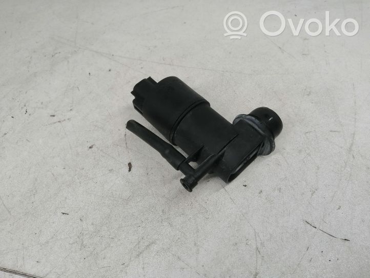 Toyota Yaris Pompa spryskiwacza lampy przedniej 853300F020