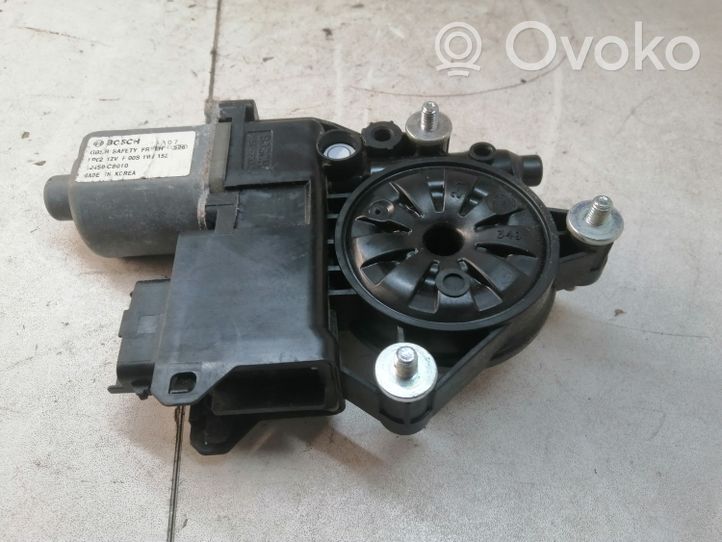 Hyundai i20 (GB IB) Moteur de lève-vitre de porte avant 82450C8010