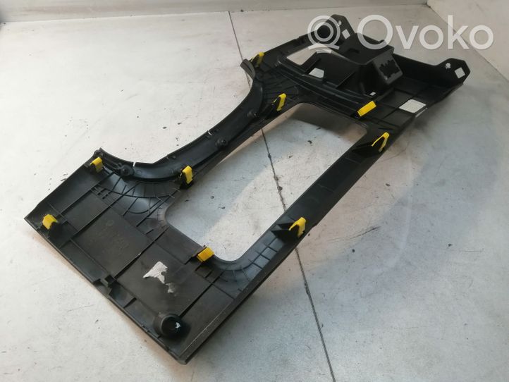 Hyundai i30 Rivestimento pannello inferiore del cruscotto 84750A6100