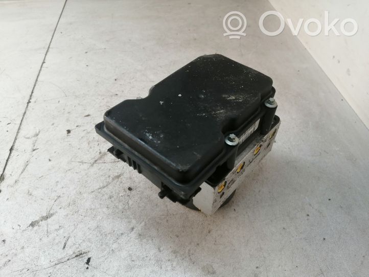 Toyota Aygo AB10 ABS-pumppu 445100H010