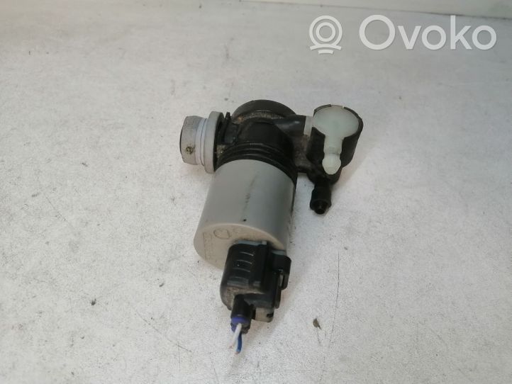 Toyota Auris E180 Pompe de lave-glace de pare-brise 1020974