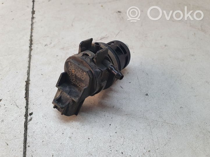 Toyota RAV 4 (XA40) Pompe de lave-glace de pare-brise 8533060190