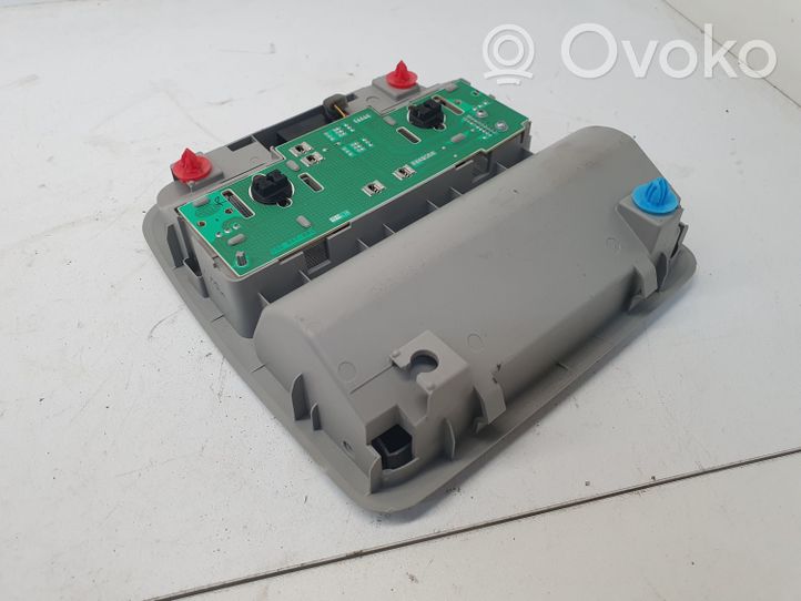 Toyota Auris E180 Illuminazione sedili anteriori 8126002580